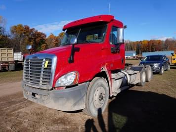 Main image Freightliner Cascadia 125